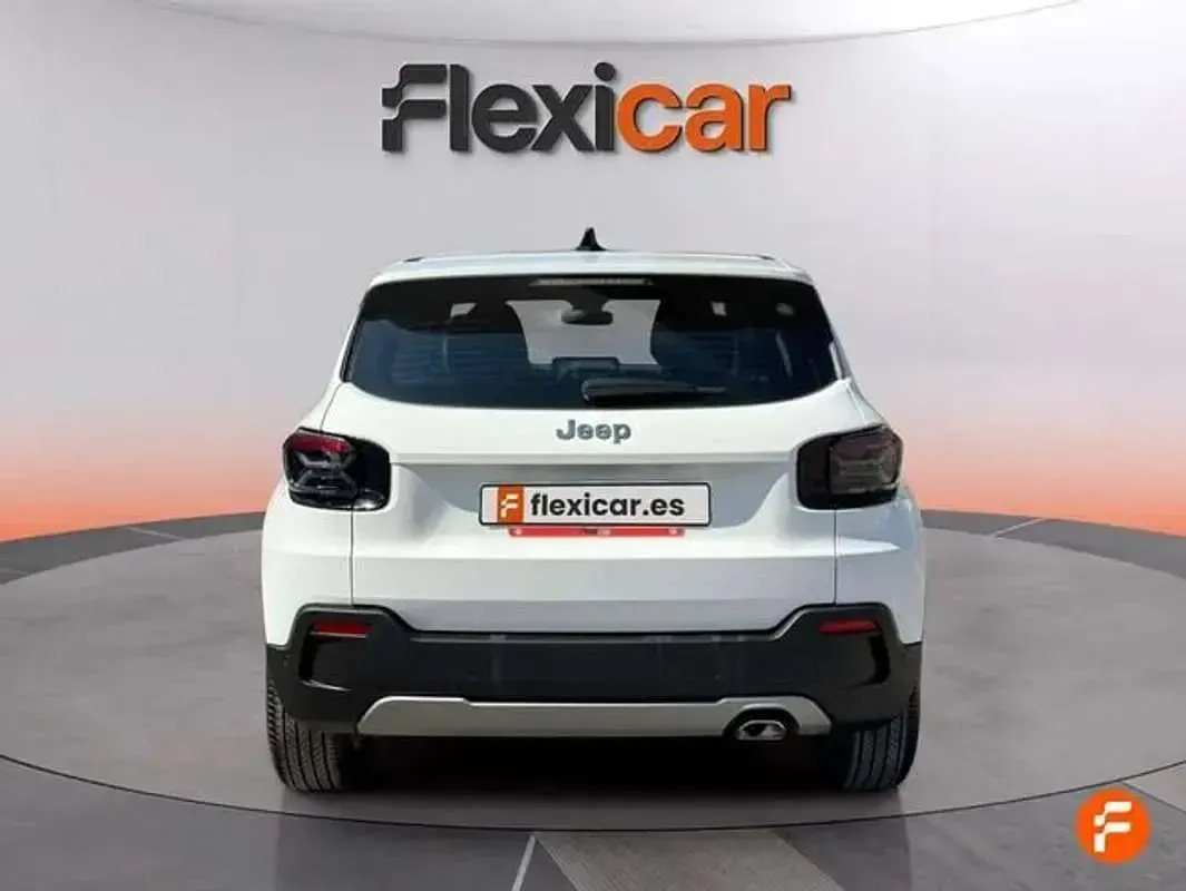 Usado Jeep Avenger 101 CV (74 kW) 2023 Blanco SUV
