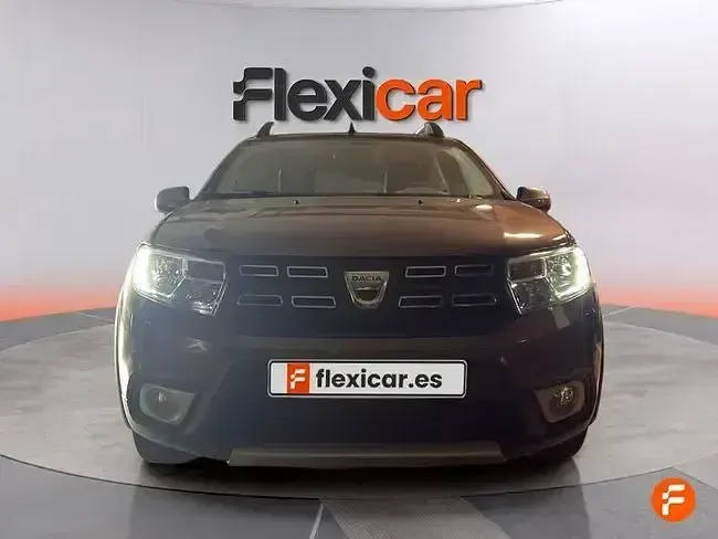 Usado Dacia Sandero Essentiel 100 CV (73 kW) 2020 Negro