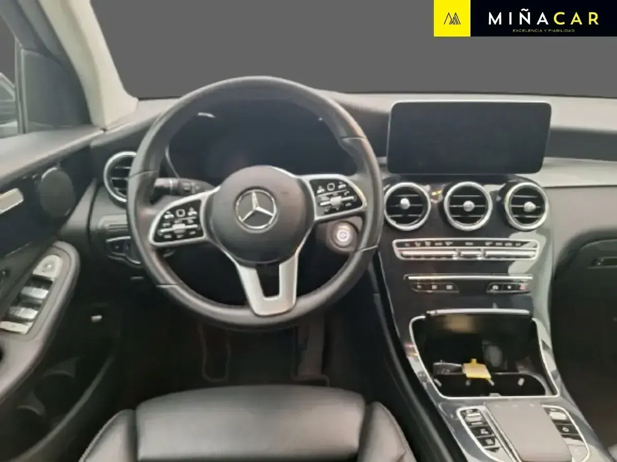 Usado Mercedes GLC200 163 CV (119 kW) 2021 Negro SUV