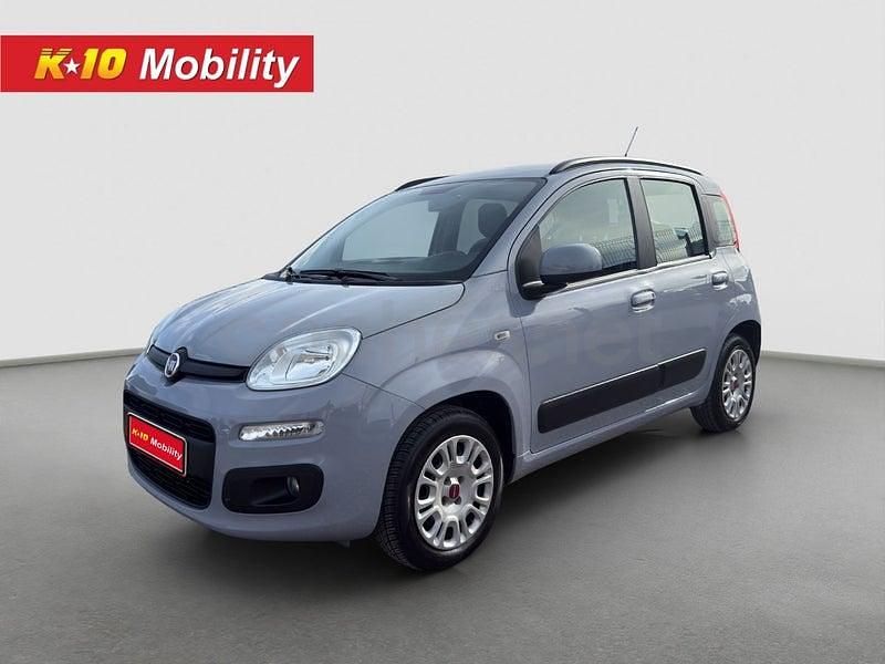 Usado Fiat Panda Lounge 69 CV (50 kW) 2019 Gris / plata Utilitario