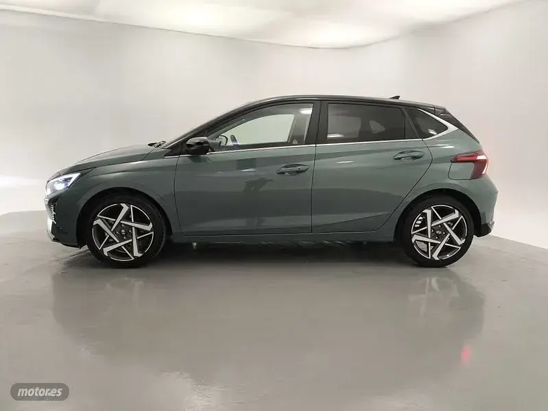Nuevo Hyundai i20 90 CV (66 kW) 2026 Verde Utilitario