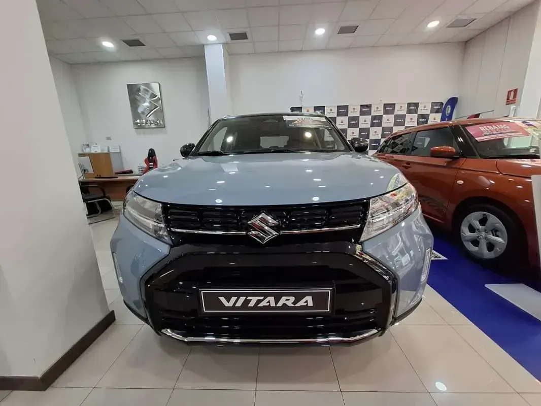 Usado Suzuki Vitara 110 CV (80 kW) 2025 SUV