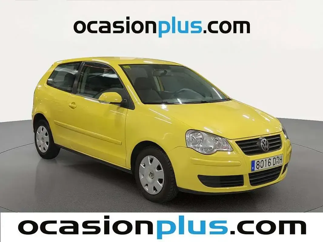 Usado VW Polo Match 69 CV (50 kW) 2005 Amarillo Utilitario