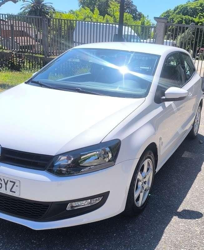 Blanco Usado 2010 VW Polo Sport Utilitario | 7800 € (Precio justo) - Imagen 1/4
