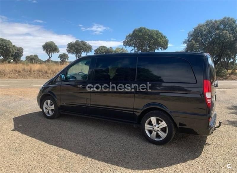 Usado Mercedes Viano 163 CV (119 kW) 2012 Negro Monovolumen