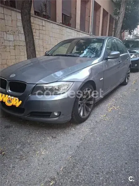 Usado BMW 320 170 CV (125 kW) 2010 Gris / plata Berlina