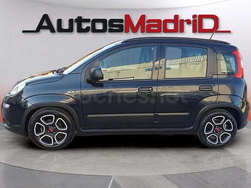 Usado Fiat Panda 70 CV (51 kW) 2022 Negro Utilitario