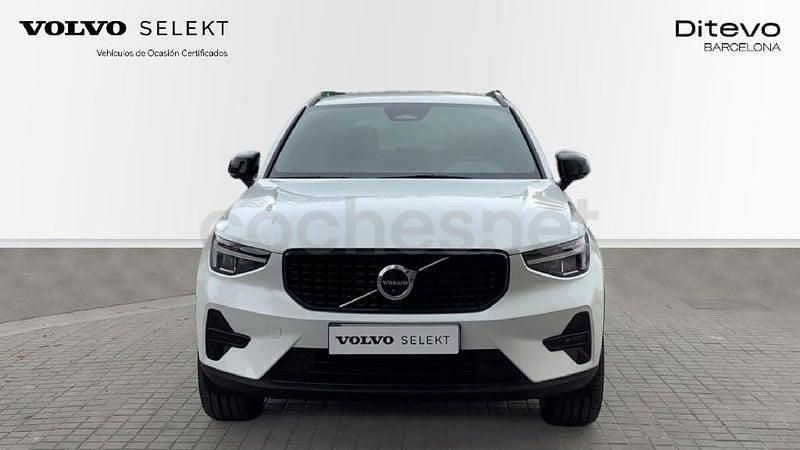 Usado Volvo XC40 Plus 163 CV (119 kW) 2025 Blanco SUV