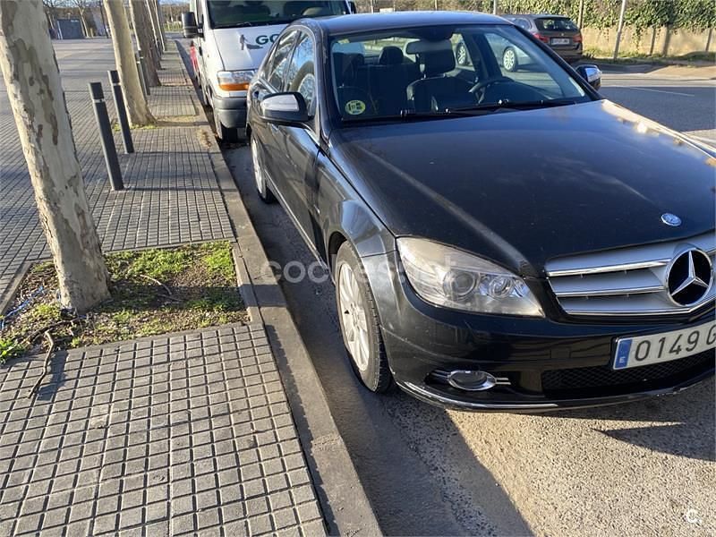 Usado Mercedes C220 Elegance 150 CV (110 kW) 2008 Negro Berlina