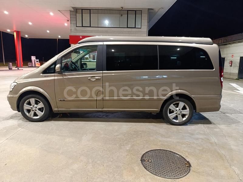 Beige Usado 2011 Mercedes Viano Monovolumen | 28.500 € - Imagen 1/4