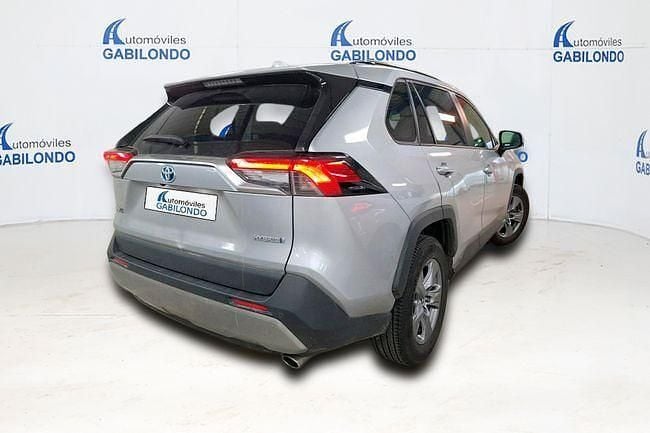 Usado Toyota RAV4 Hybrid Business Edition 218 CV (160 kW) 2023 Gris SUV