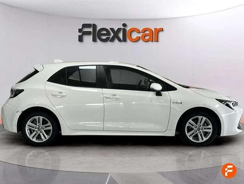 Usado Toyota Corolla Active 122 CV (89 kW) 2020 Blanco Utilitario