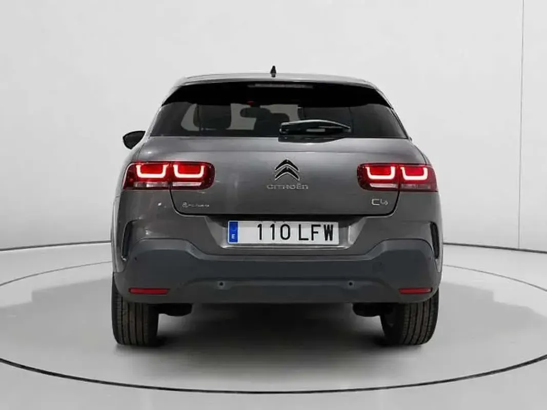 Usado Citroën C4 Cactus Shine 120 CV (88 kW) 2020 Gris Utilitario