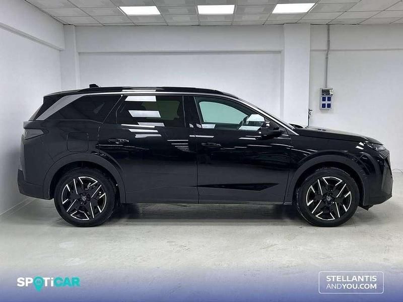 Usado Peugeot 5008 Allure 147 CV (108 kW) 2025 Negro SUV