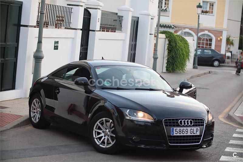 Begagnad Audi TT 160 HK (117 kW) 2009 Svart Sportkupé