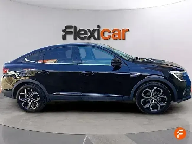 Usado Renault Arkana Techno 145 CV (106 kW) 2023 Negro SUV