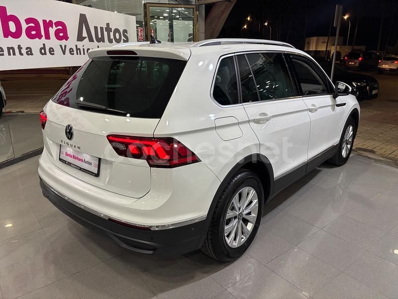 Usado VW Tiguan Life 150 CV (110 kW) 2024 Blanco SUV