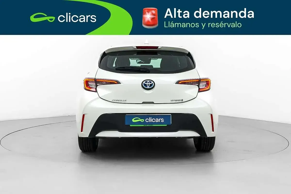 Usado Toyota Corolla Active 98 CV (72 kW) 2020 Blanco Berlina