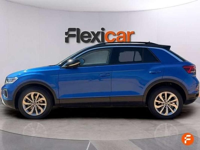 Usado VW T-Roc Advance 150 CV (110 kW) 2022 Azul SUV