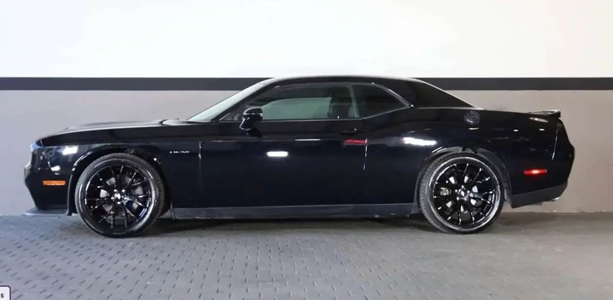Usado Dodge Challenger 377 CV (277 kW) 2020 Negro Coupe