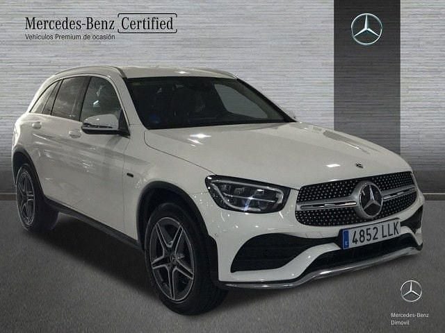 Usado Mercedes GLC300e AMG line 306 CV (225 kW) 2021 Blanco polar