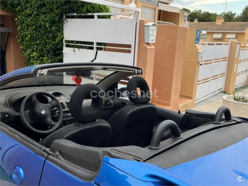 Azul Usado 2001 Peugeot 206 Descapotable | 4500 € (Caro) - Imagen 1/4
