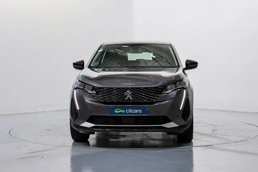 Usado Peugeot 3008 Active 130 CV (95 kW) 2023 SUV