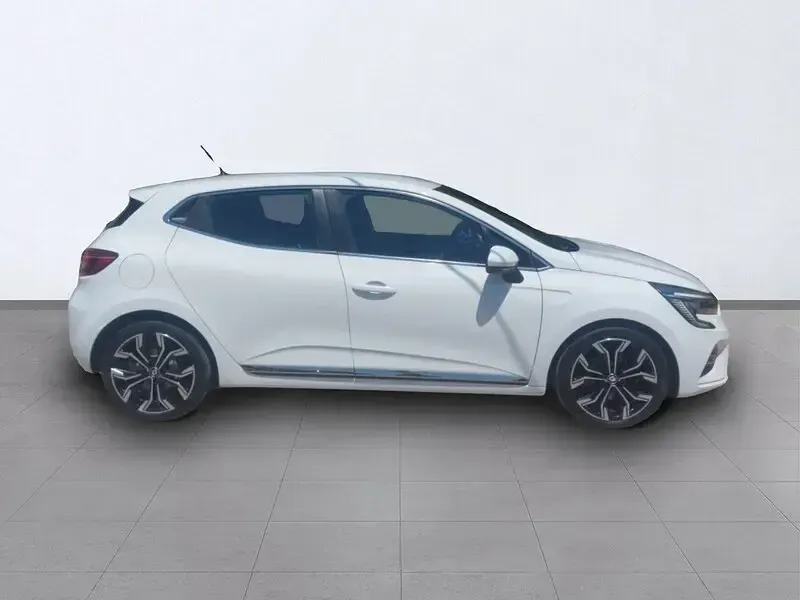 Usado Renault Clio V Zen 140 CV (102 kW) 2022 Blanco Berlina