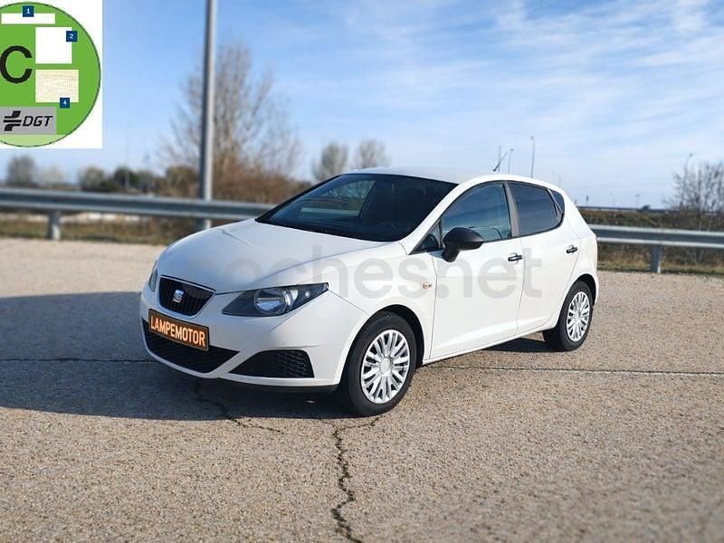 Usado Seat Ibiza Reference 70 CV (51 kW) 2009 Blanco Berlina