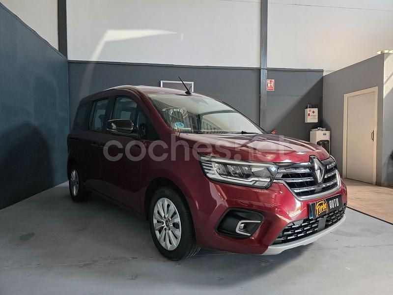 Usado Renault Kangoo Edition One 75 CV (55 kW) 2022 Granate Monovolumen