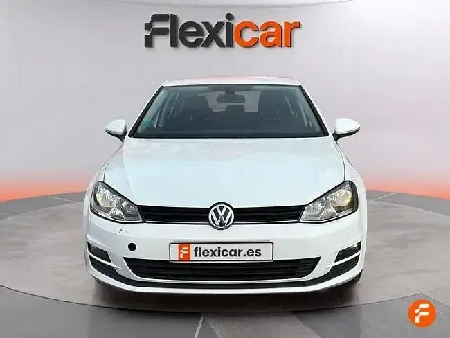 Usado VW Golf VII Advance 110 CV (80 kW) 2016 Blanco Berlina