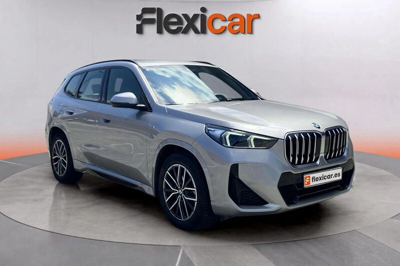 Gris Usado 2024 BMW X1 xLine SUV | 42.990 € (Super precio) - Imagen 1/4