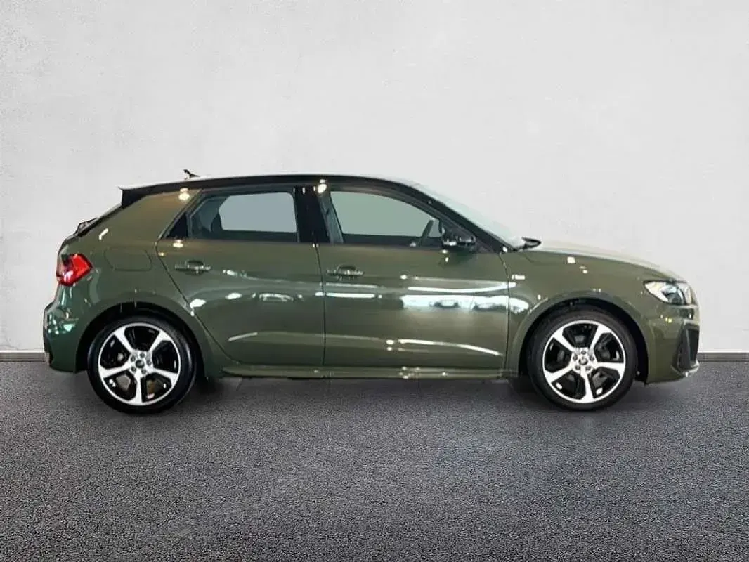 Nuevo Audi A1 Sportback 116 CV (85 kW) 2025 Verde Utilitario