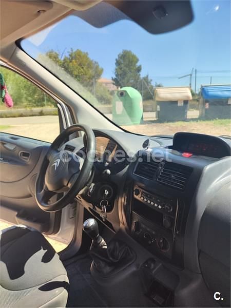 Käytetty Citroën Jumpy 71 HP (52 kW) 2004 Valkoinen Tila-auto