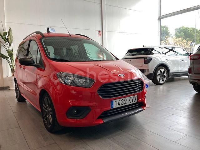 Rojo Usado 2019 Ford Tourneo Courier Titanium Monovolumen | 13.500 € (Caro) - Imagen 1/4
