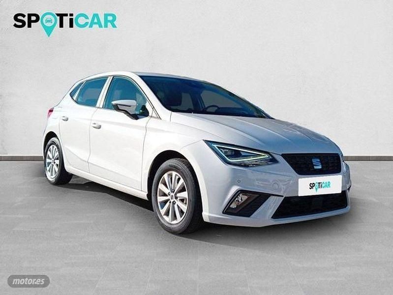 Usado Seat Ibiza Style 80 CV (58 kW) 2023 Blanco Berlina