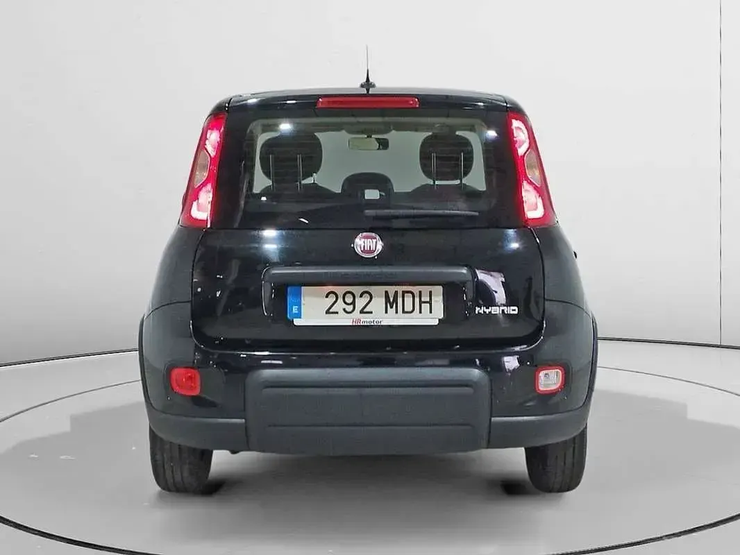Usado Fiat Panda 69 CV (50 kW) 2022 Negro Utilitario