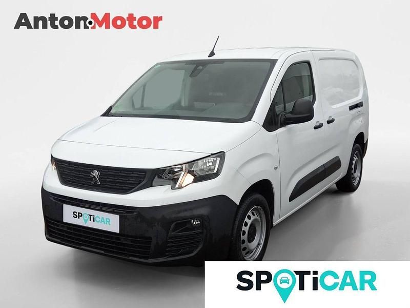 Usado Peugeot Partner Premium 128 CV (94 kW) 2021 Blanco Monovolumen