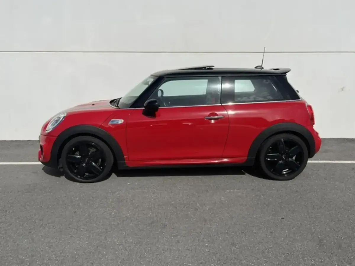 Usado Mini Cooper SD 170 CV (125 kW) 2016 Rojo Utilitario