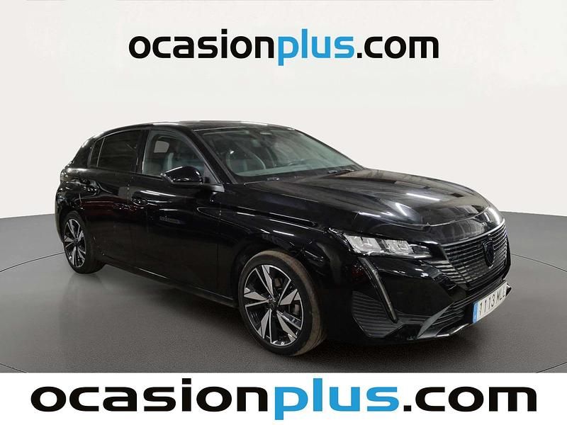 Usado Peugeot 308 Allure 131 CV (96 kW) 2023 Negro Utilitario