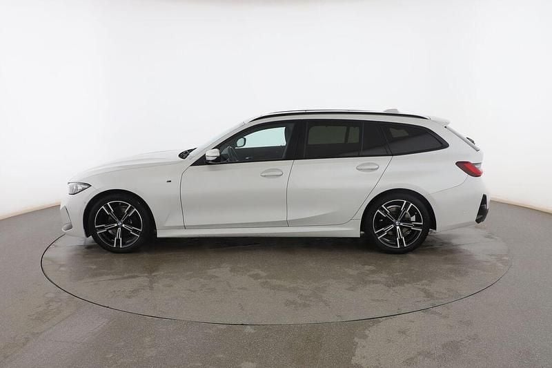 Usado BMW 320e M Sport 190 CV (139 kW) 2024 Blanco Familiar