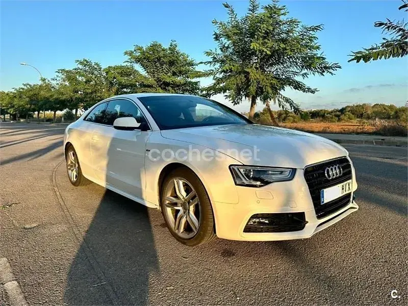 Usado Audi A5 S-Line 177 CV (130 kW) 2014 Blanco Coupe