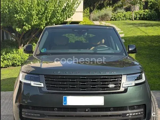 Usado Land Rover Range Rover 350 CV (257 kW) 2024 Verde SUV