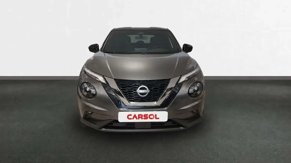 Usado Nissan Juke N-Connecta 114 CV (83 kW) 2025 Gris SUV