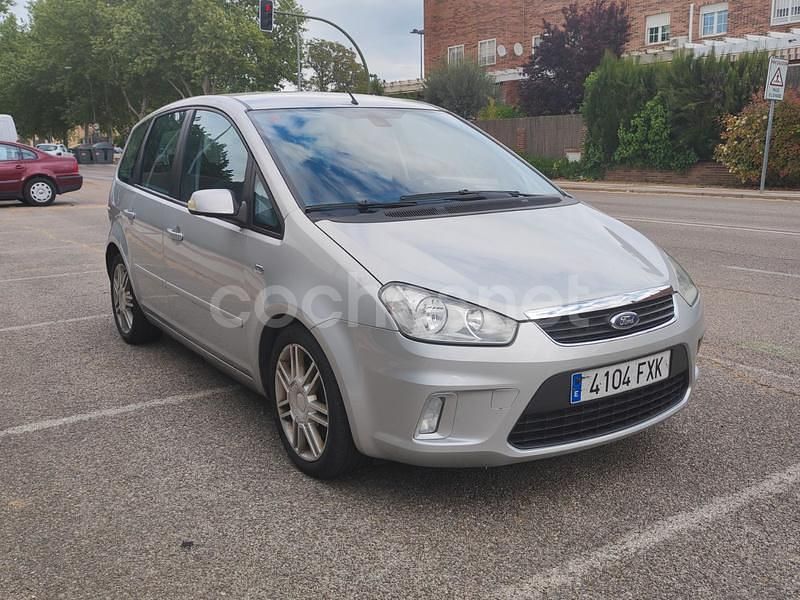 Gris / plata Usado 2007 Ford C-MAX Titanium Monovolumen | 3990 € (Un poco caro) - Imagen 1/4