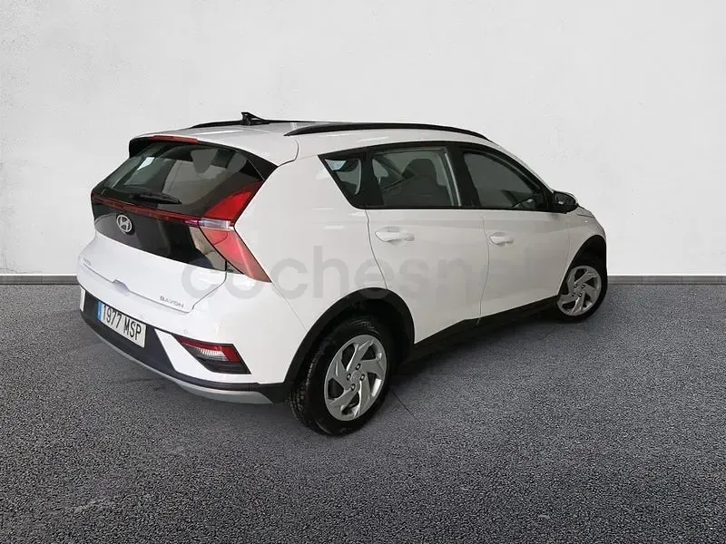 Usado Hyundai Bayon 79 CV (58 kW) 2024 Blanco SUV