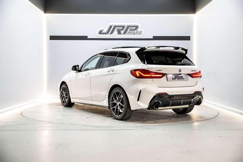 Usado BMW M135 Comfort Edition 306 CV (225 kW) 2023 Blanco Utilitario