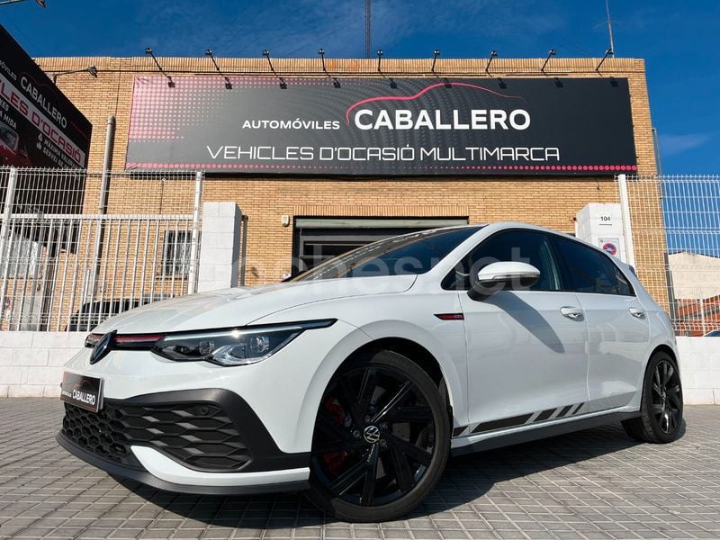 Blanco Usado 2022 VW Golf VIII GTI Clubsport Berlina | 34.990 € (Super precio) - Imagen 1/4
