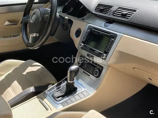 Usado VW Passat R-line 160 CV (117 kW) 2011 Blanco Berlina