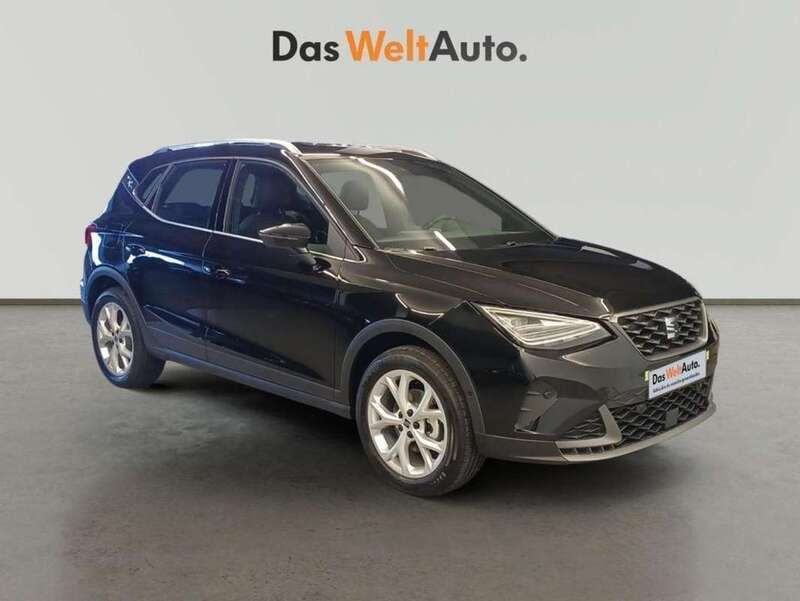 Negro Nuevo 2025 Seat Arona FR SUV | 25.000 € (Caro) - Imagen 1/4